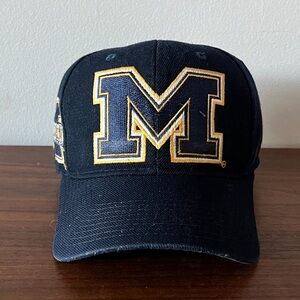 Vintage Michigan Wolverines Hat Size 6 7/8 Navy Zephyr‎ Fitted
